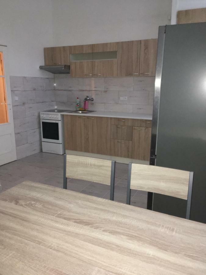 Apartamento Apartman Na Namesti Opočno Exterior foto